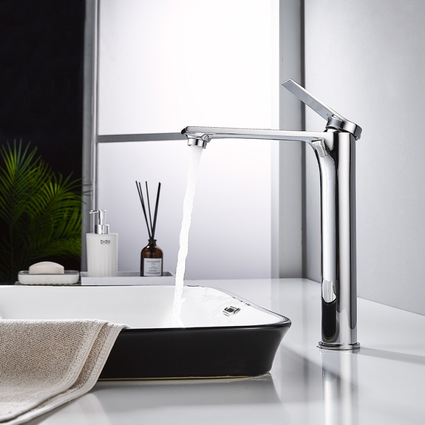 Hoher Chrom-Wasserhahn modernes Design Waschbecken Surf Aktion Hoher Chrom-Wasserhahn modernes Design Waschbecken Surf Aktion