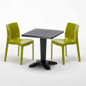 Schwarz Quadratisch Tisch und 2 Stühle Farbiges Polypropylen-Innenmastenset Grand Soleil Ice Aia Maße