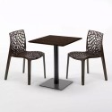 Tavolo Quadrato 60x60 cm Base Nera e Top in Legno con 2 Sedie Colorate Gruvyer Kiss 