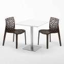 Table carrée blanche 70x70 avec pied en acier et 2 chaises colorées Gruvyer STRAWBERRY 