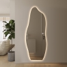 Specchio da parete retroilluminato design moderno irregolare 170x65cm Kerti Sconti