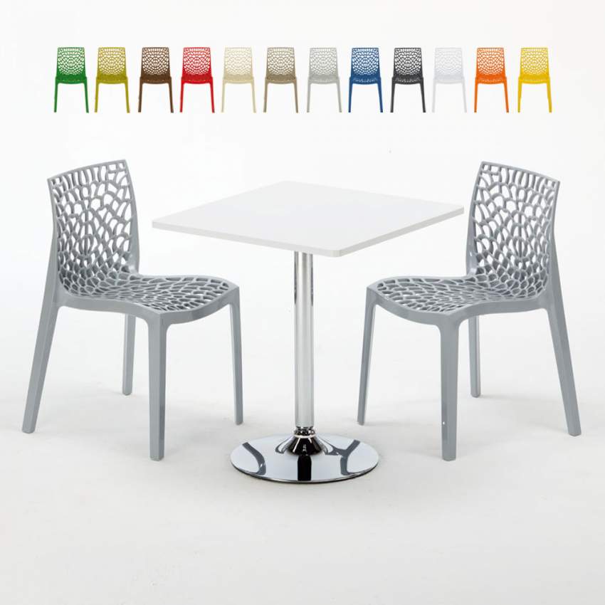 Table Carrée Blanche 70x70cm Avec 2 Chaises Colorées Grand Soleil Set Intérieur Bar Café Gruvyer Cocktail Modèle Table Carrée Blanche 70x70cm Avec 2 Chaises Colorées Grand Soleil Set Intérieur Bar Café Gruvyer Cocktail Modèle