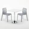 Tavolino Quadrato Bianco 70x70 cm con Base in Acciaio e 2 Sedie Colorate Gruvyer Cocktail 