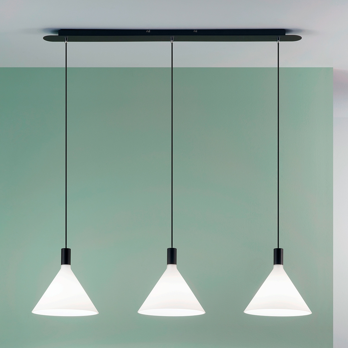 Lampadario con 3 luci per cucina soggiorno stile classico Vincent-LS Promozione Lampadario con 3 luci per cucina soggiorno stile classico Vincent-LS Promozione