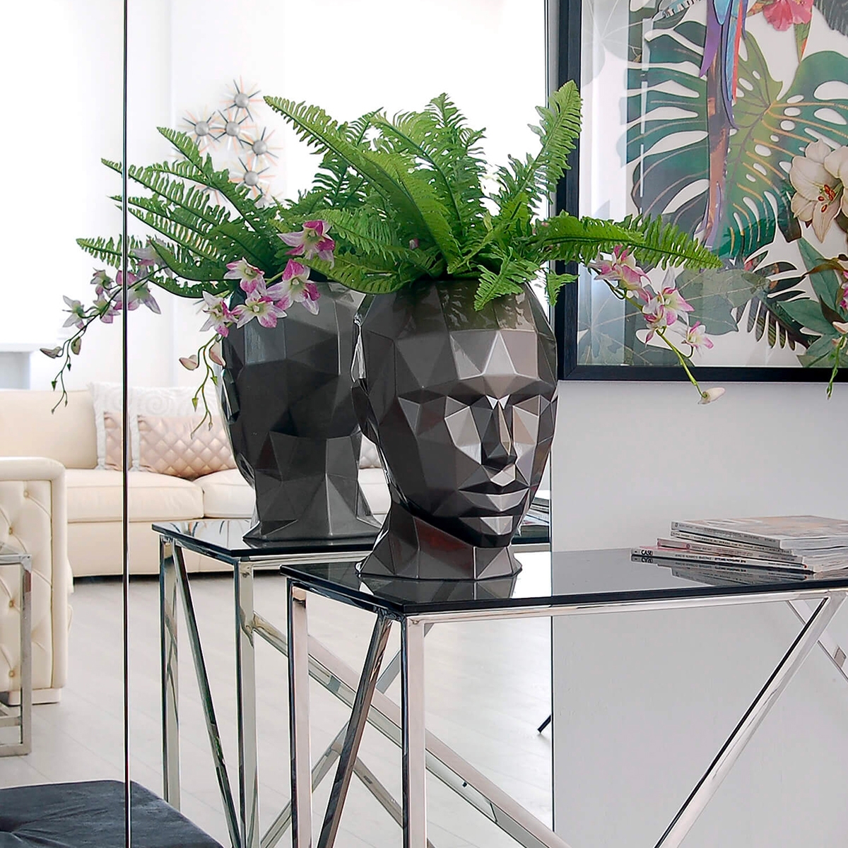 Vase aus Glasfasergewebe mit Metalleffekt und weiblichem Gesicht Ruzid-M Aktion Vase aus Glasfasergewebe mit Metalleffekt und weiblichem Gesicht Ruzid-M Aktion