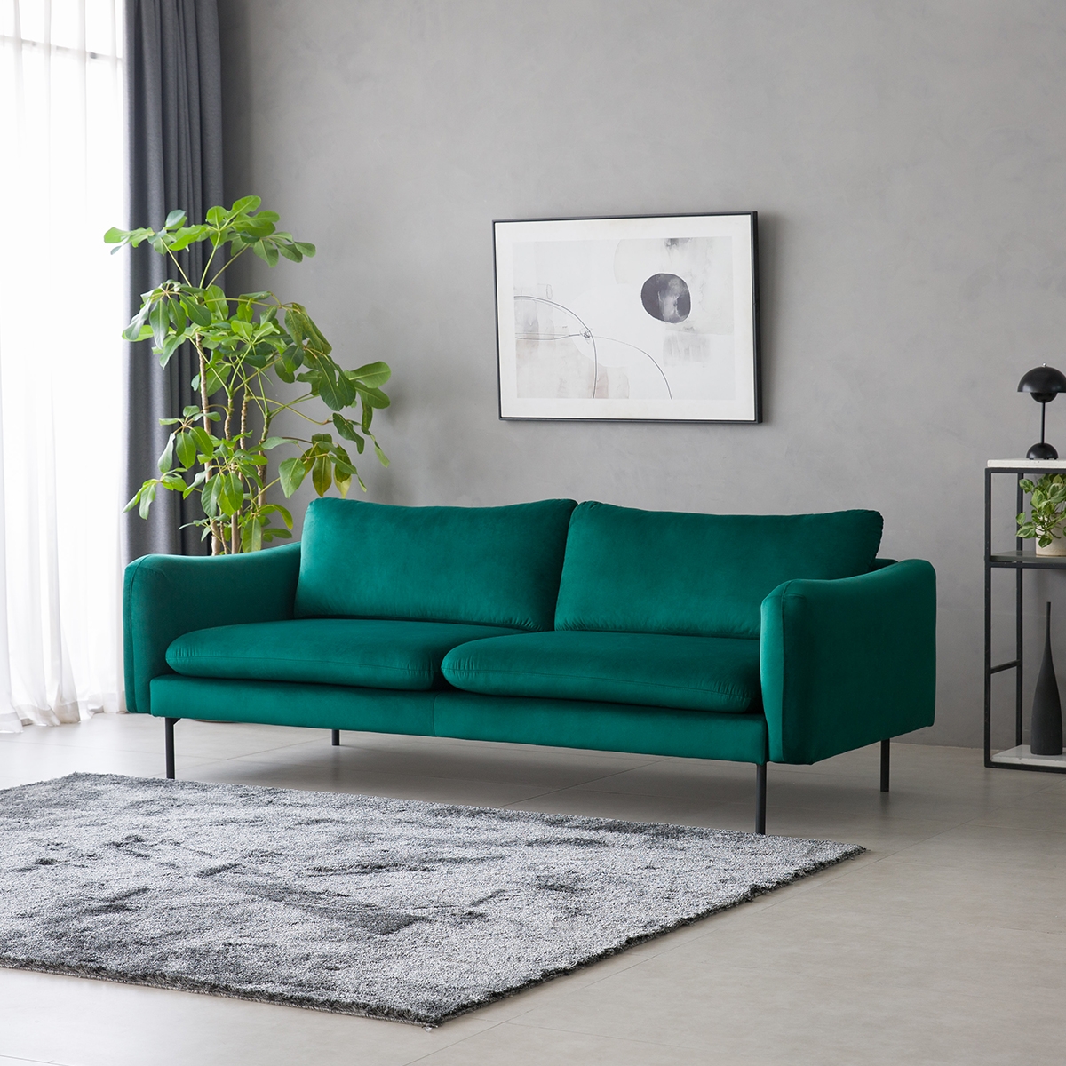 Divano 3 posti moderno elegante in velluto verde scuro Tashi Promozione Divano 3 posti moderno elegante in velluto verde scuro Tashi Promozione