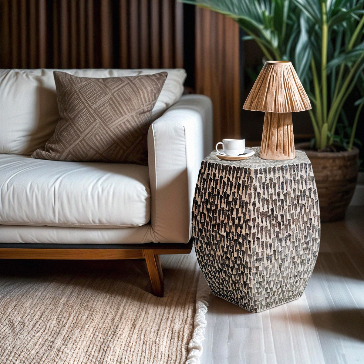 Tavolo esagonale moderno di design con intarsi in madreperla Tari Promozione Tavolo esagonale moderno di design con intarsi in madreperla Tari Promozione