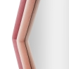 Specchio esagonale da parete moderno con cornice in velluto rosa Tony Saldi