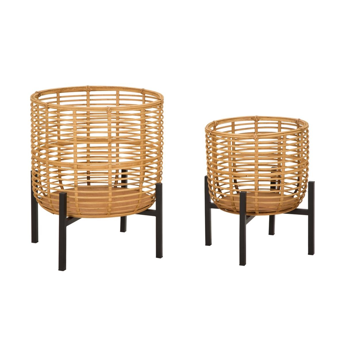 Ensemble de 2 pots de fleurs ronds en rotin avec support en métal noir Zeyok Promotion Ensemble de 2 pots de fleurs ronds en rotin avec support en métal noir Zeyok Promotion