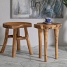 Handgefertigter Hocker aus Teakholz im ethnischen, rustikalen Stil Sel Verkauf
