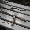 Outil de jardin multifonction sécateur en acier et bois Remises