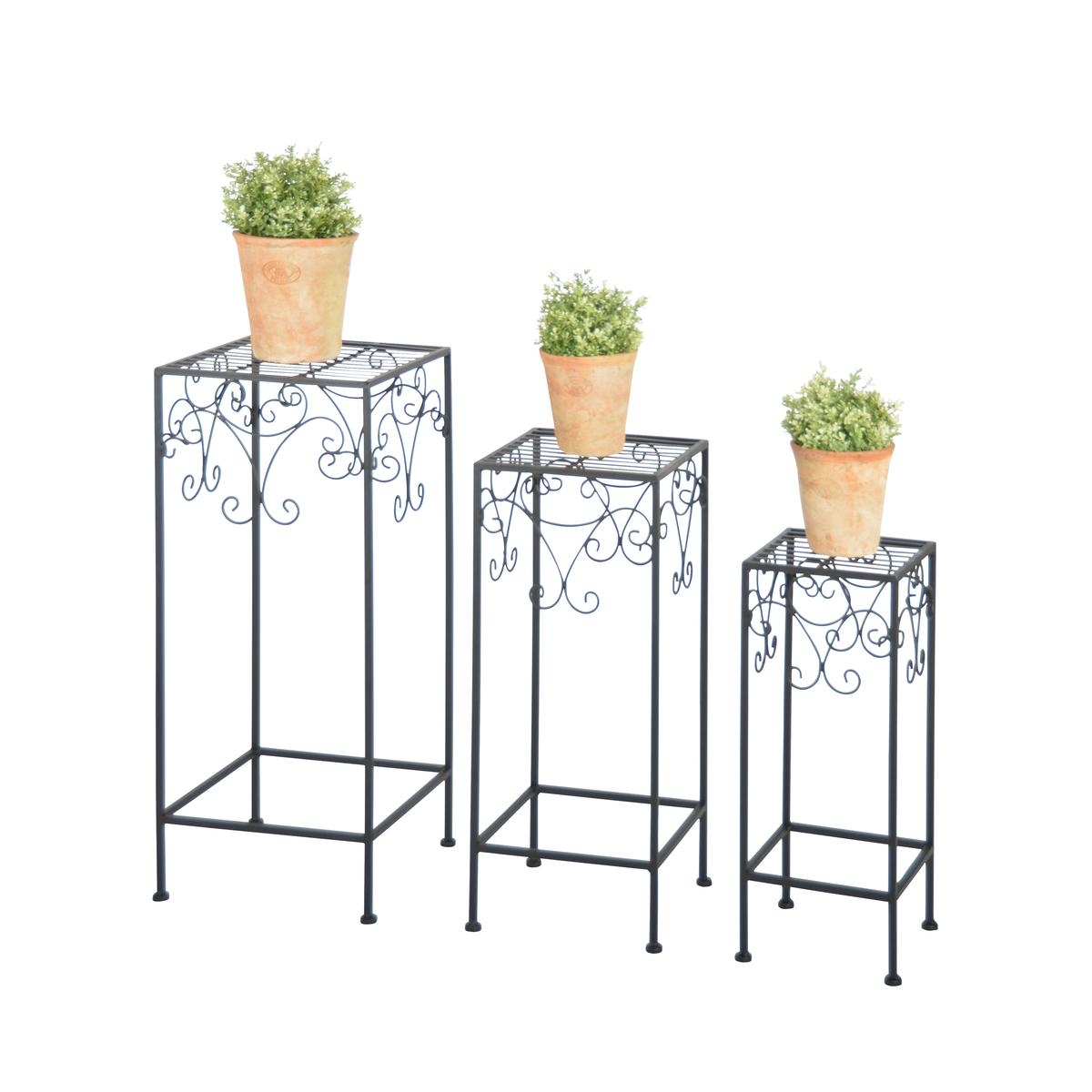 Set aus 3 klassischen Pflanzenständern im Vintage-Stil Aktion Set aus 3 klassischen Pflanzenständern im Vintage-Stil Aktion