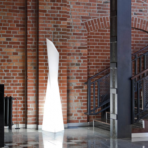 Zeitgenössische moderne Design Stehlampe Säule Slide Manhattan Aktion
