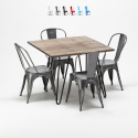 set tavolo quadrato in legno e sedie in metallo design industriale bay ridge Stock