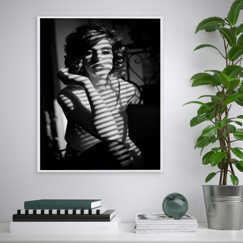 Poster Fotografie weibliches Motiv Bild schwarz-weiß 40x50cm Variety Wahine
