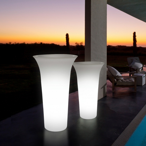Hohe runde Lichtvase für den Außenbereich in modernem Design mit Flos-Lichtkit Aktion