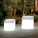 Viereckige Lichtvase 40x40cm für den Garten mit Beleuchtungsset Atlantis Sales