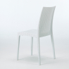 Ensemble Table Bois 90x90cm Horeca et 4 Chaises Empilables Poly RotinBar Restaurant Café Barrett 