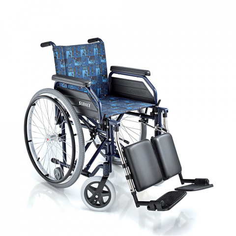 S14 Surace selbstfahrender Rollstuhl mit faltbarer Beinstütze für Behinderte Aktion